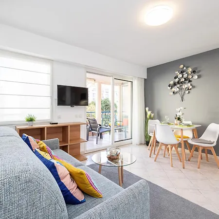 Eden Park 2 Piece, Clim, Parking Apartamento Menton
