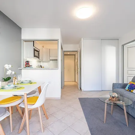 Eden Park 2 Piece, Clim, Parking Apartament *